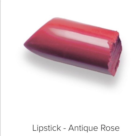 💋💋NWT HIGH QUALITY Replenishing Lipstick💄 - Picture 2 of 9